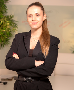 Carmen es psicóloga en ABC Psicólogos en Móstoles.